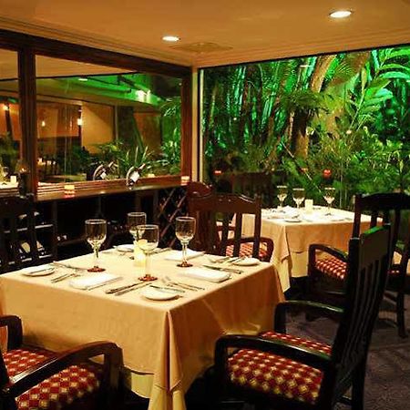 Hôtel Doubletree By Hilton Cariari San Jose à Bajo de las Labores Extérieur photo